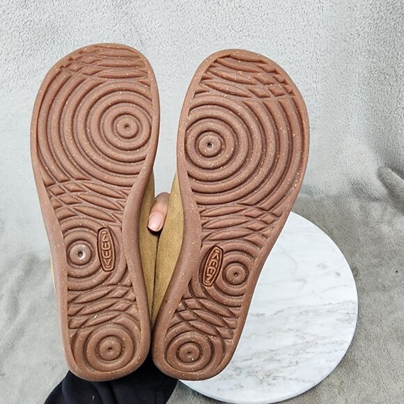 Keen Shoes Womens Size 7.5 Brown Slip On Flats *GUC* - Picture 7 of 12